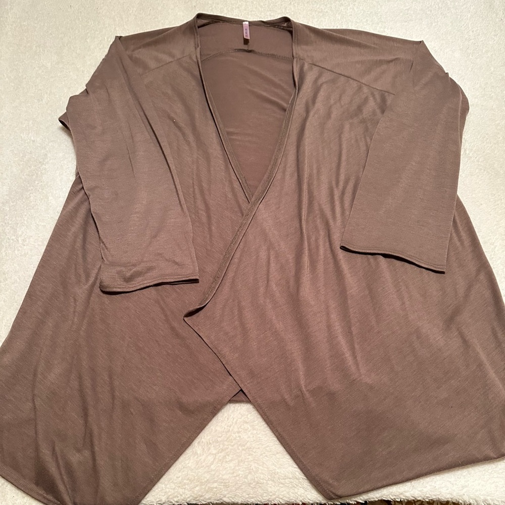 Ladies like new condition Taupe lightweight cardigan size large